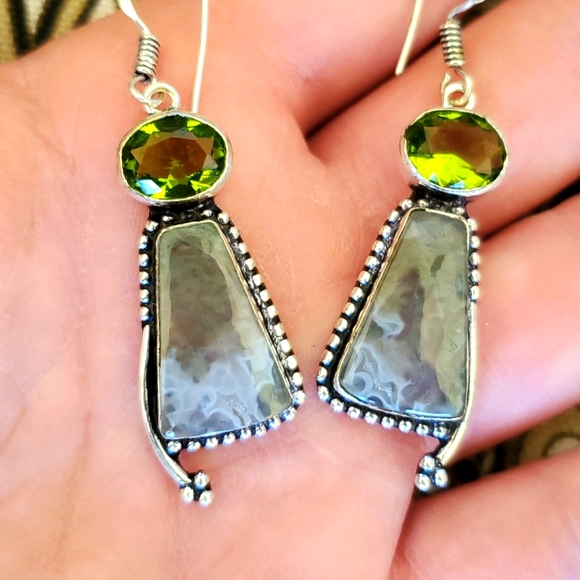 New Ocean "Orca" Agate Palm & Peridot 925 Silver Dangle Earrings. - Picture 2 of 9